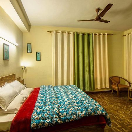 Kalinga Grand Hotel Manali  Exterior photo